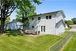 750 Lamplight Ln, Hazelwood, MO 63042 - Photo 43