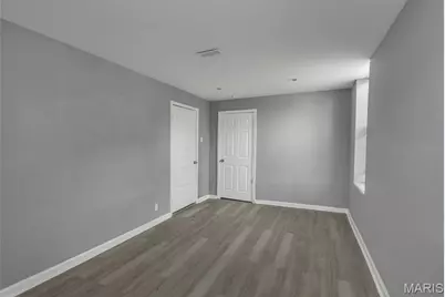 3325 Chippewa Street, Saint Louis, MO 63118 - Photo 9