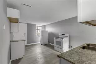 3325 Chippewa St, Saint Louis, MO 63118 - Photo 11