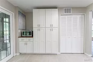 6310 Heintz Rd, Oakville, MO 63129 - Photo 15