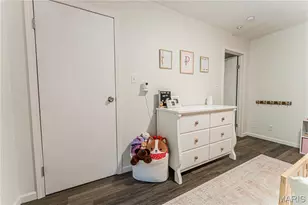 6310 Heintz Rd, Oakville, MO 63129 - Photo 7