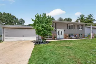 21 Gary Glen Dr, Saint Peters, MO 63376 - Photo 3