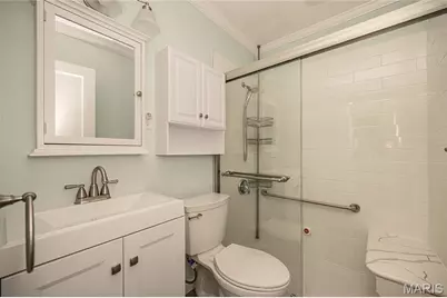 5665 Marquette Avenue, Saint Louis, MO 63139 - Photo 17