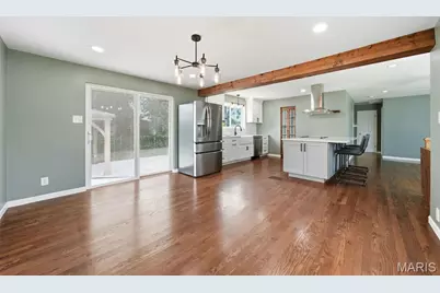 5116 Kempf Drive, Mehlville, MO 63128 - Photo 5