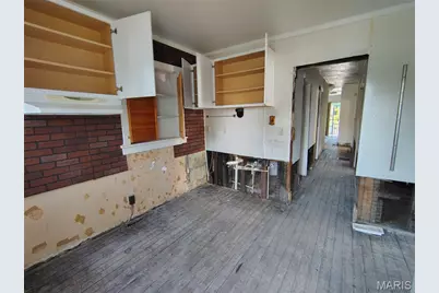 4124 W Belle Place, Saint Louis, MO 63108 - Photo 13