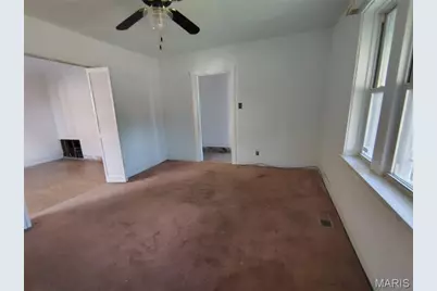 4124 W Belle Place, Saint Louis, MO 63108 - Photo 9