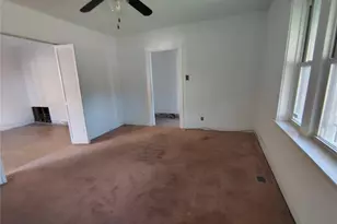 4124 W Belle Pl, Saint Louis, MO 63108 - Photo 9