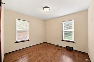 9131 Lucia Dr, Affton, MO 63123 - Photo 15