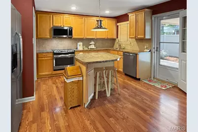 720 Linwood Boulevard, Kirkwood, MO 63122 - Photo 3