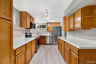 416 Marina Dr, Marthasville, MO 63357 - Photo 5