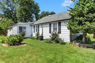 207 Marilyn Estates Dr, Saint Louis, MO 63123 - Photo 27