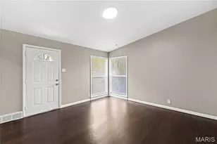 1105 Apache Dr, Florissant, MO 63033 - Photo 5
