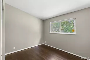 1105 Apache Dr, Florissant, MO 63033 - Photo 11