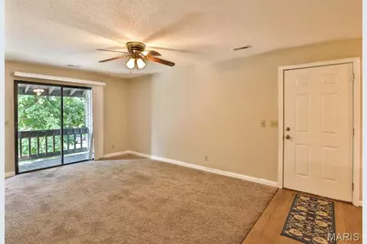 1615 Summergate Parkway #M, Saint Charles, MO 63303 - Photo 7