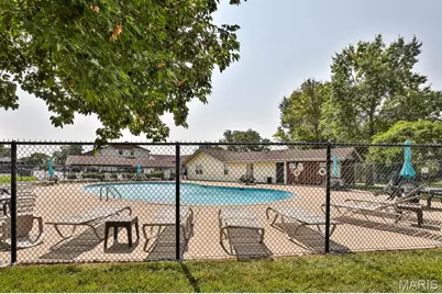 1615 Summergate Parkway #M, Saint Charles, MO 63303 - Photo 25