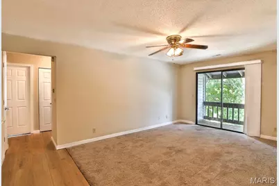 1615 Summergate Parkway #M, Saint Charles, MO 63303 - Photo 5