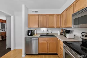 1920 Hunting Lake Ct, Saint Louis, MO 63122 - Photo 7