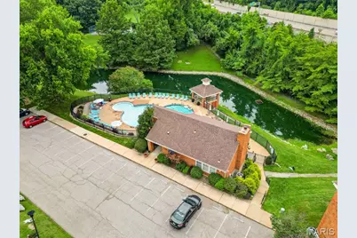 1920 Hunting Lake Court #102, Saint Louis, MO 63122 - Photo 15