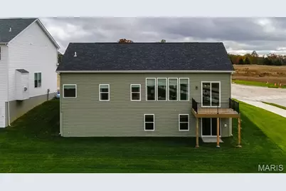401 Farmhouse Drive, O'Fallon, MO 63385 - Photo 3