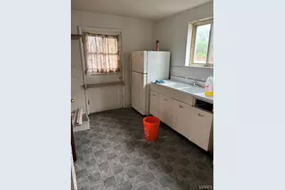 3975 Page Boulevard, Saint Louis, MO 63113 - Photo 5