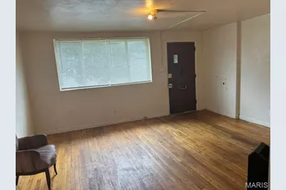 3975 Page Boulevard, Saint Louis, MO 63113 - Photo 3