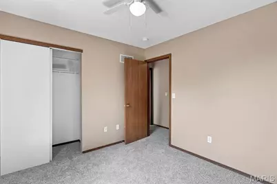 5 W 12th Street, Washington, MO 63090 - Photo 15