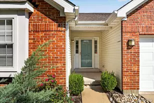 1972 Briarfield Dr, Lake Saint Louis, MO 63367 - Photo 3