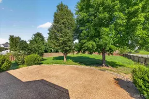 1972 Briarfield Dr, Lake Saint Louis, MO 63367 - Photo 23