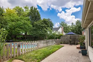 1522 Jonquil Dr, Webster Groves, MO 63119 - Photo 9