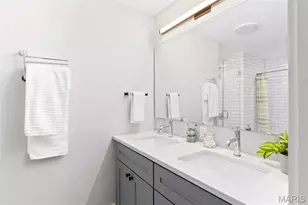6201 Arsenal St, Saint Louis, MO 63139 - Photo 7