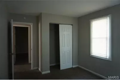 1163 Howell Street, Saint Louis, MO 63147 - Photo 9