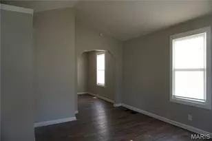 1163 Howell St, Saint Louis, MO 63147 - Photo 3