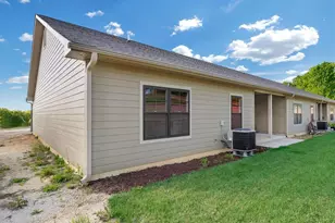 133 Stone Ledge Dr, Saint Clair, MO 63077 - Photo 23