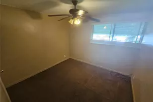 1738 Beecher Dr, Saint Louis, MO 63136 - Photo 9