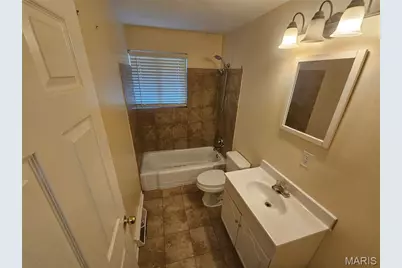 1738 Beecher Drive, Saint Louis, MO 63136 - Photo 7