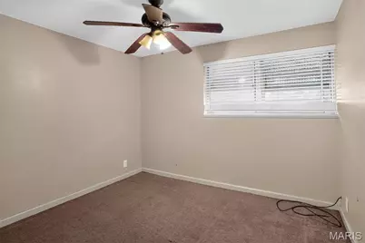 1738 Beecher Drive, Saint Louis, MO 63136 - Photo 11