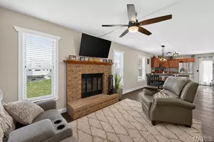 140 Majestic Lakes Blvd, Moscow Mills, MO 63362 - Photo 5