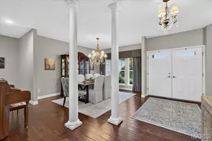 9818 Grandview Lake Ct, Sunset Hills, MO 63127 - Photo 21