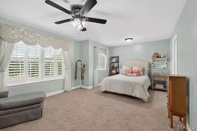 9818 Grandview Lake Court, Sunset Hills, MO 63127 - Photo 35