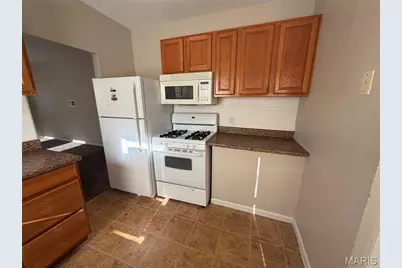 3627 Marshall Avenue, Saint John, MO 63114 - Photo 9