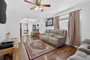 3234 Jasper Park, Saint Louis, MO 63139 - Photo 5