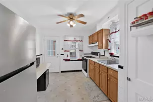 3234 Jasper Park, Saint Louis, MO 63139 - Photo 11