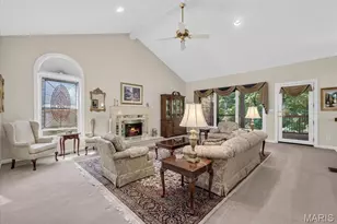 14620 Timberlake Manor Ct, Chesterfield, MO 63017 - Photo 5