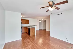 7101 Spring Creek Ln, O'Fallon, MO 63368 - Photo 19