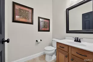 1388 Red Oak Plantation Dr, Ballwin, MO 63021 - Photo 21