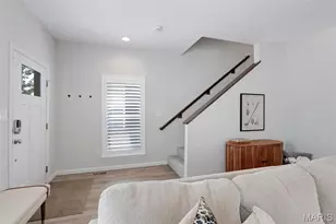 9409 Vandervoort Ct, Crestwood, MO 63126 - Photo 9