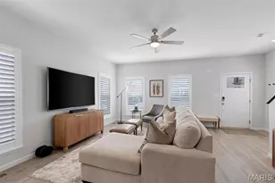 9409 Vandervoort Ct, Crestwood, MO 63126 - Photo 3