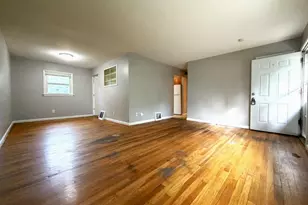 38 Fenwick Dr, Ferguson, MO 63135 - Photo 3