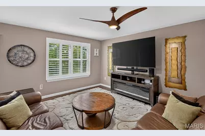 2322 Wills Hollow Drive, Saint Peters, MO 63376 - Photo 13