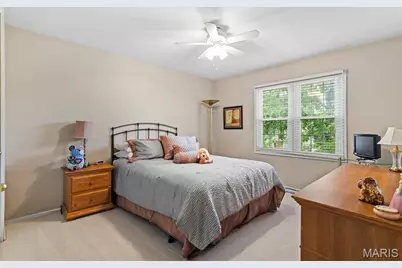 11722 Holly Springs Drive, Saint Louis, MO 63146 - Photo 13